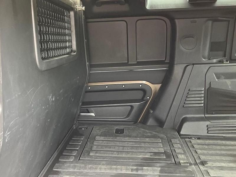 Used Land Rover Defender HSE Dynamic 2023 Brown SUV