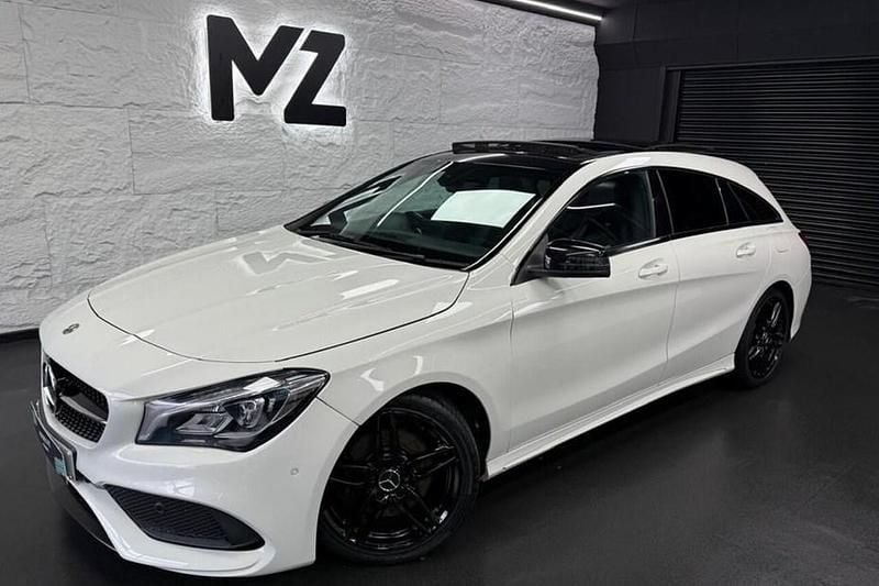 Used Mercedes CLA220 AMG line 2018 White Sedan