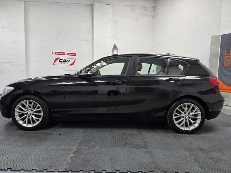 Used BMW 118 Sport Line 170 HP (125 kW) 2012 Black Hatchback