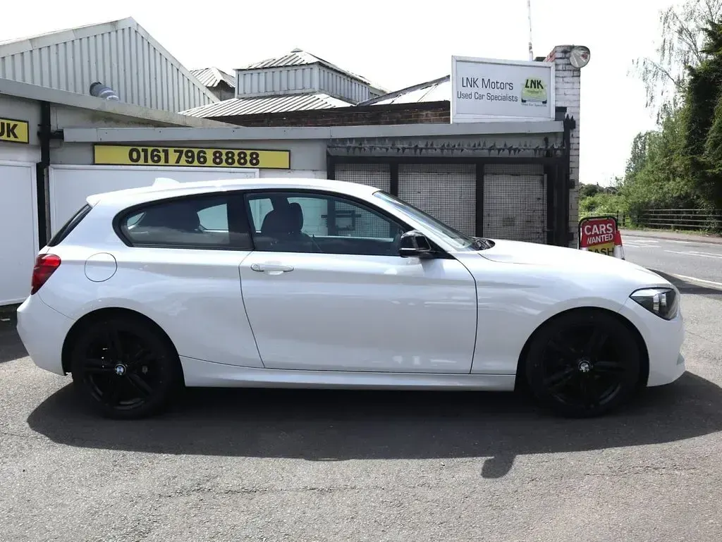 Used BMW 120 M Sport 184 HP (135 kW) 2013 White Hatchback