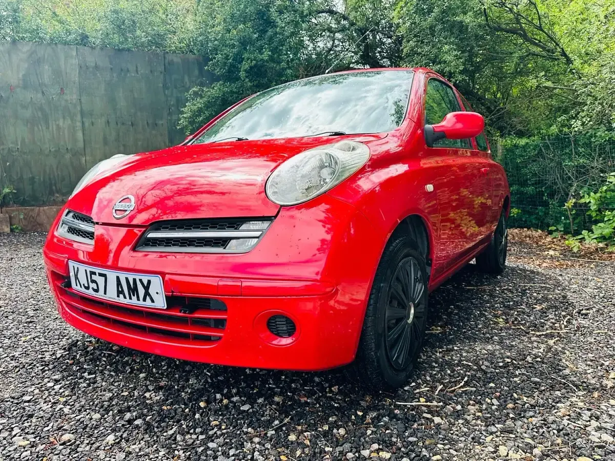 Used Nissan Micra 88 HP (64 kW) 2007 Red Hatchback