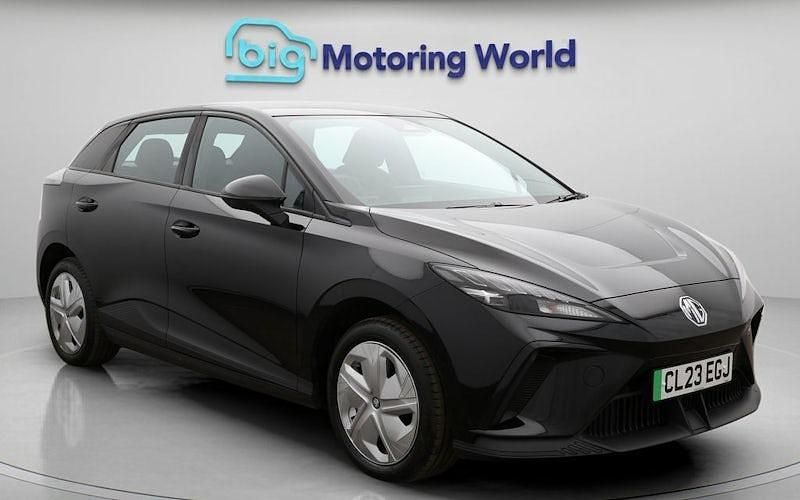 Used MG MG4 EV SE 319 kW (435 HP) 2023 Black Hatchback