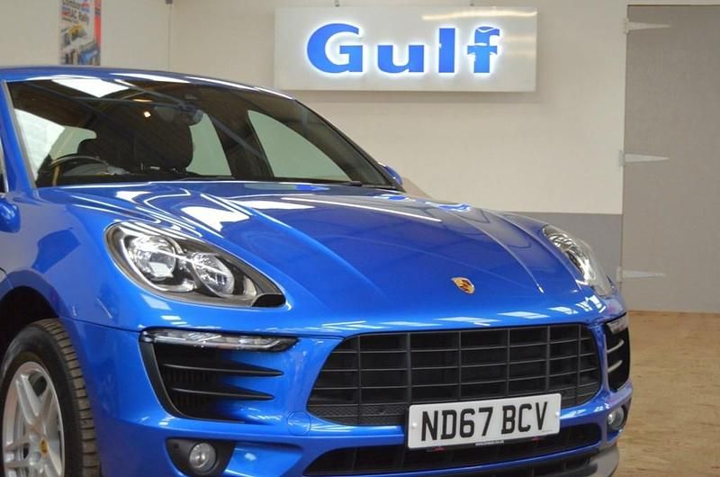 Used Porsche Macan S 335 HP (246 kW) 2018 Blue SUV