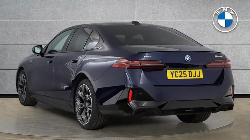 Used BMW 550e M Sport 482 HP (354 kW) 2025 Blue