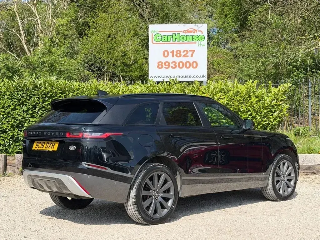 Używany Land Rover Range Rover Velar HSE Dynamic 180 KM (132 kW) 2018 Czarny SUV