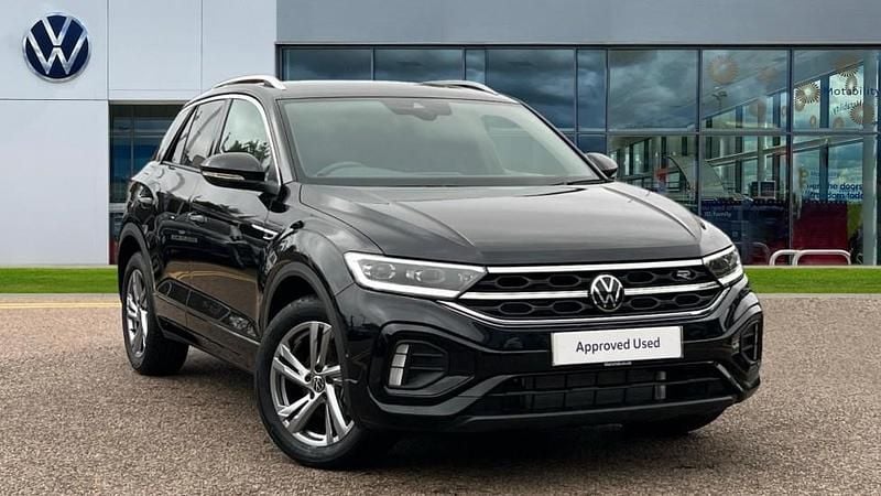 Deep black pearlescent New 2025 VW T-Roc R-line SUV | £29,951 (Good price) - Image 1/4