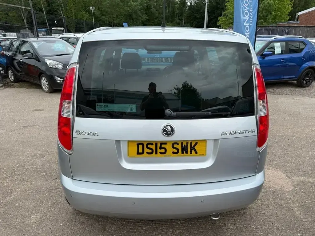 Used Skoda Roomster SE 105 HP (77 kW) 2015 Silver MPV