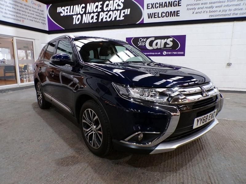 Blue Used 2018 Mitsubishi Outlander SUV | £12,485 (Fair price) - Image 1/4