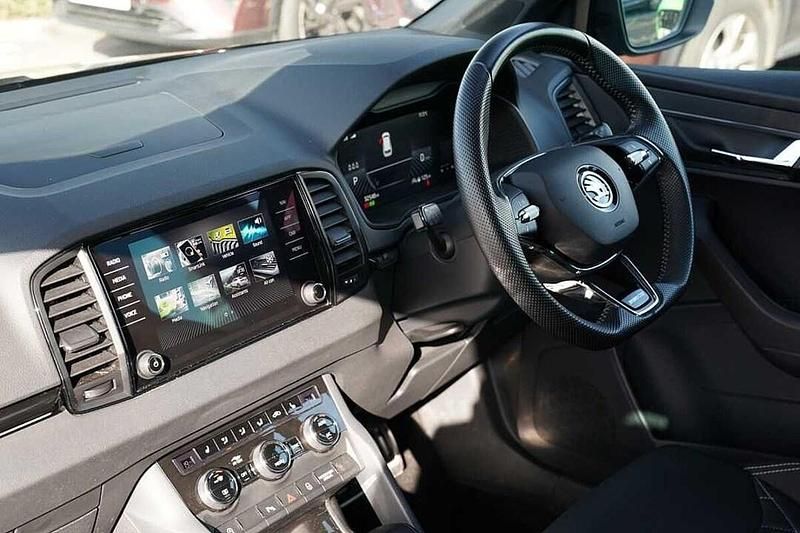 Used Skoda Karoq SportLine 150 HP (110 kW) 2023 Black magic pearl effect SUV