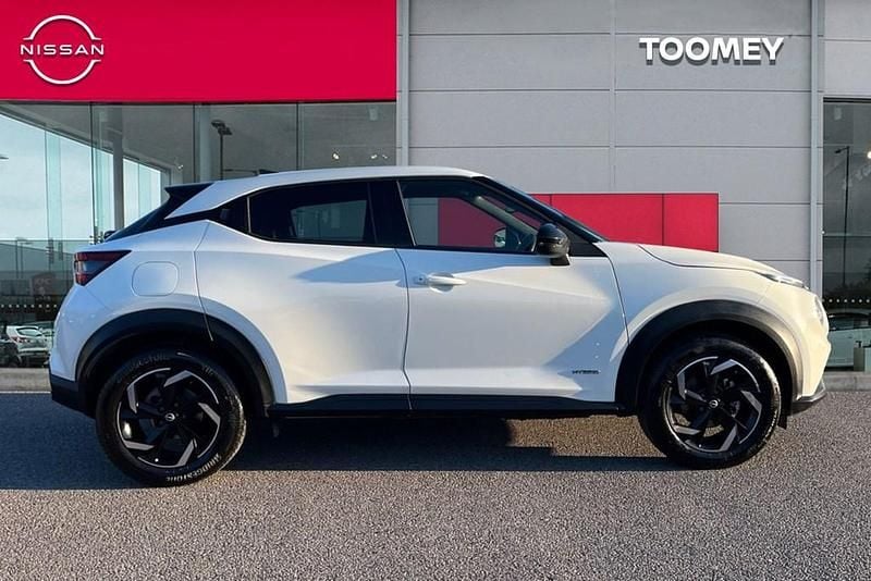 Used Nissan Juke N-Connecta 2023 White SUV