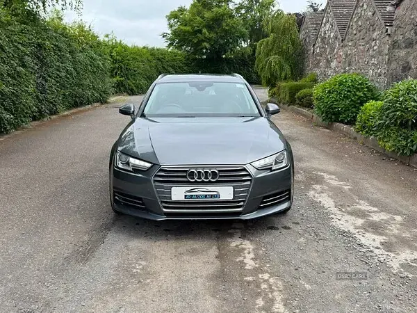 Used Audi A4 Sport 190 HP (139 kW) 2016 Grey Estate