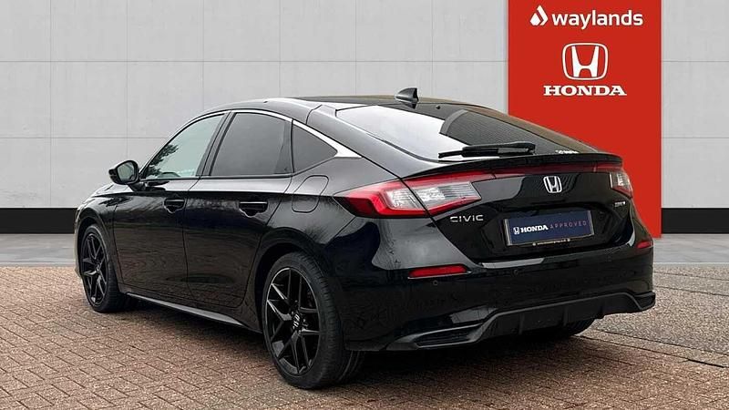 Used Honda Civic Advance 143 HP (105 kW) 2022 Black Hatchback