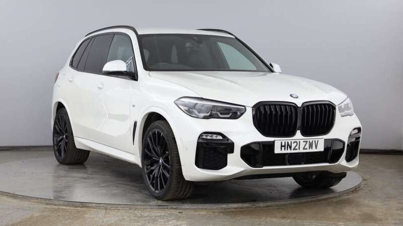 White Used 2021 BMW X5 M Sport SUV | £43,332 (Fair price) - Image 1/4