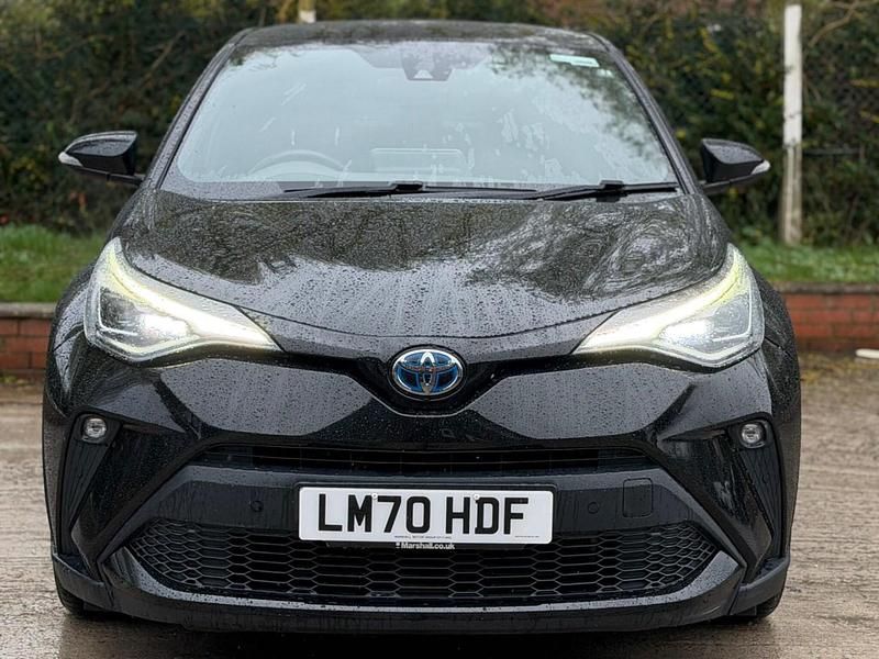 Used Toyota C-HR 122 HP (89 kW) 2020 Black SUV