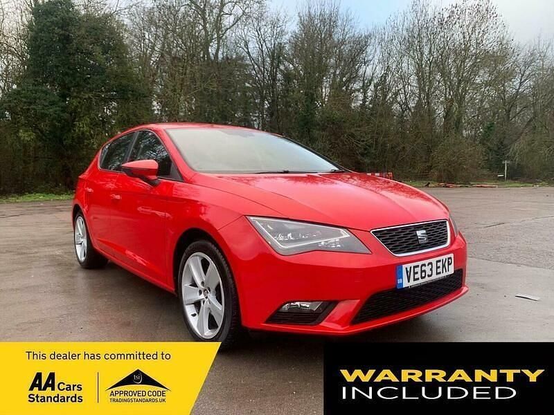 Used Seat Leon SE 105 HP (77 kW) 2013 Red Hatchback
