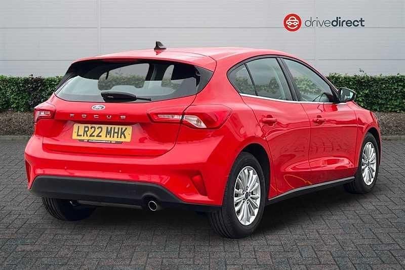 Used Ford Focus Titanium 2022 Red Hatchback
