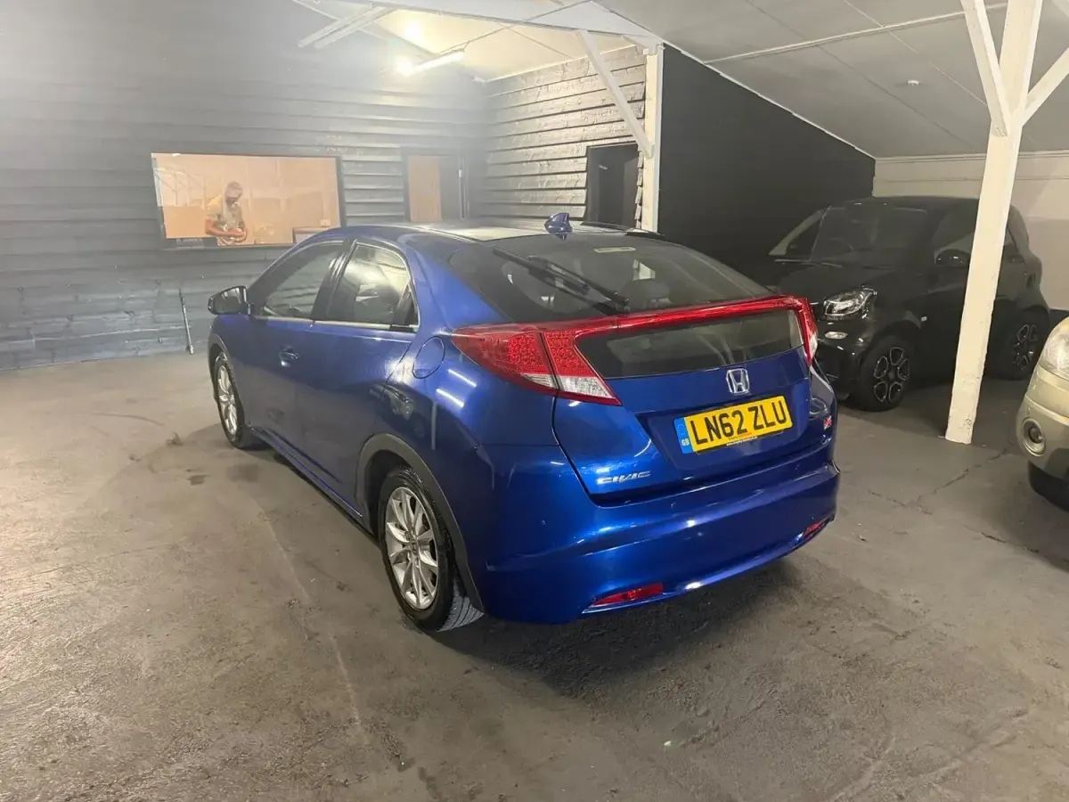 Used Honda Civic SE 142 HP (104 kW) 2012 Blue Hatchback