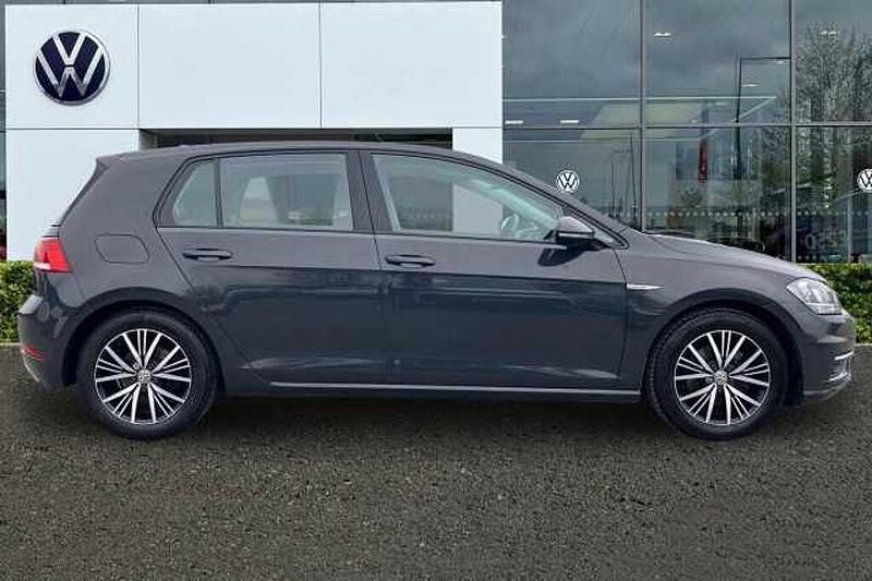 Used VW Golf VII 130 HP (95 kW) 2018