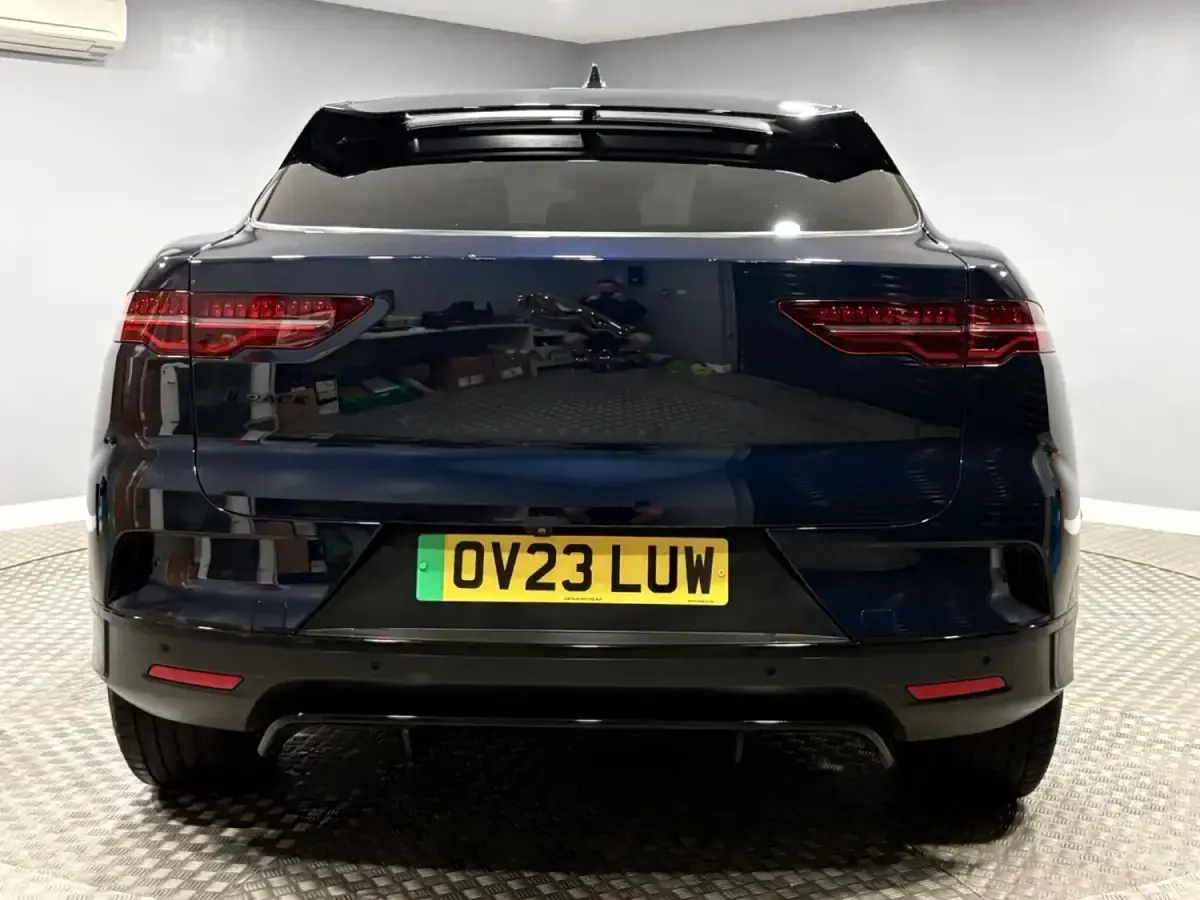 Begagnad Jaguar I-Pace 294 kW (400 HK) 2023 Blå SUV