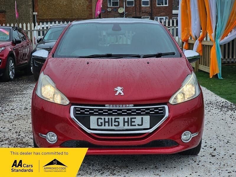 Used Peugeot 208 GTi 200 HP (147 kW) 2015 Red Hatchback