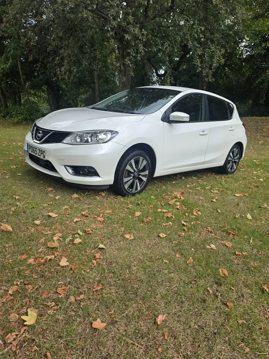 Used Nissan Pulsar N-TEC 115 HP (84 kW) 2015 White Hatchback