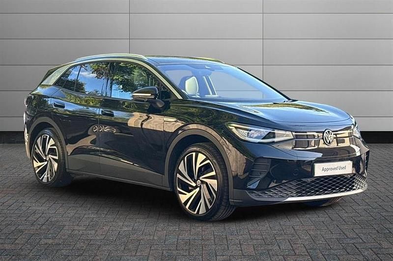 Black Used 2023 VW ID.4 Pro SUV | £27,695 (Super price) - Image 1/4