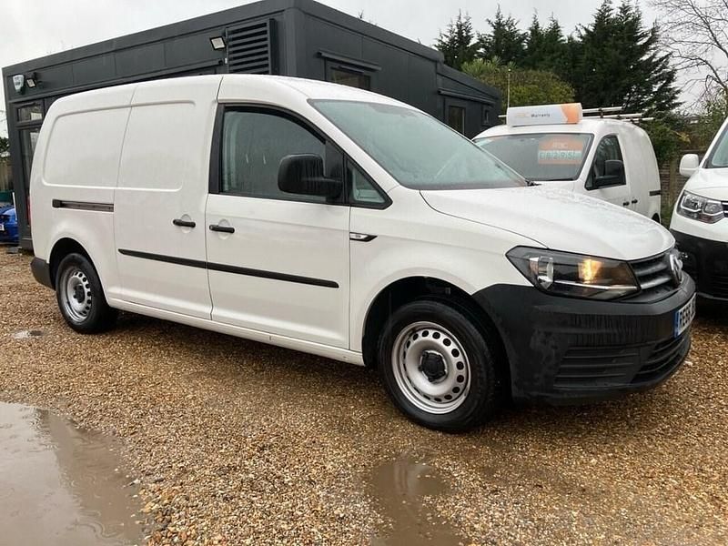White Used 2016 VW Caddy Maxi Startline MPV | £7,790 (Fair price) - Image 1/4