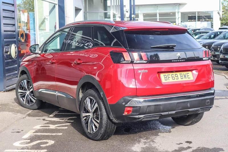 Red Used 2019 Peugeot 3008 Allure SUV | £12,931 (Good price) - Image 1/4