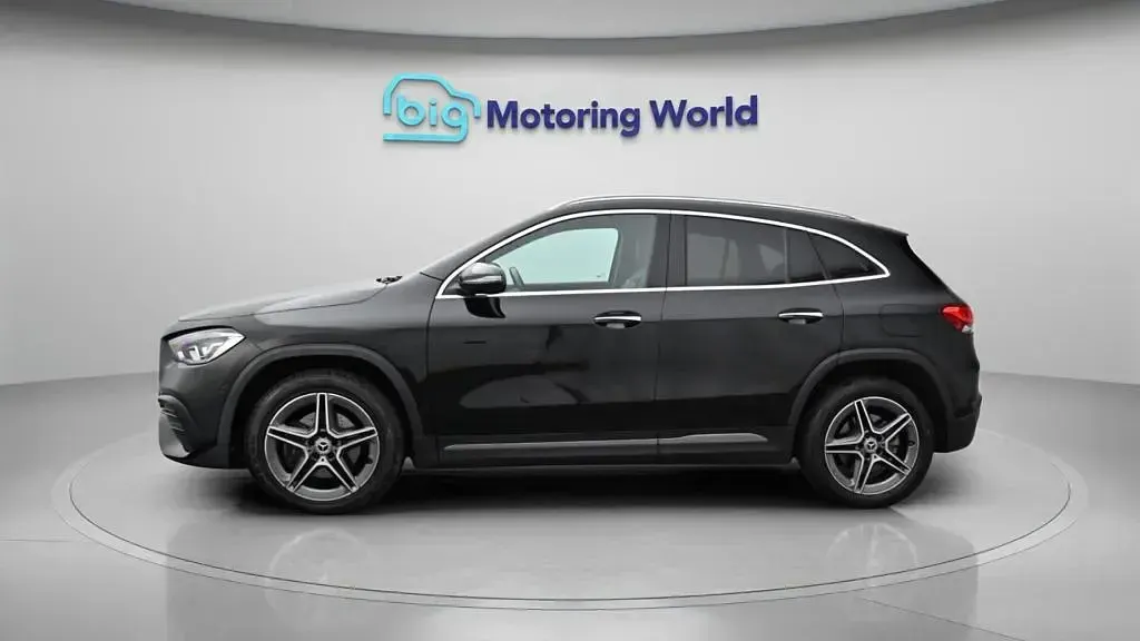Used Mercedes GLA250 Premium 259 HP (190 kW) 2022 Black SUV