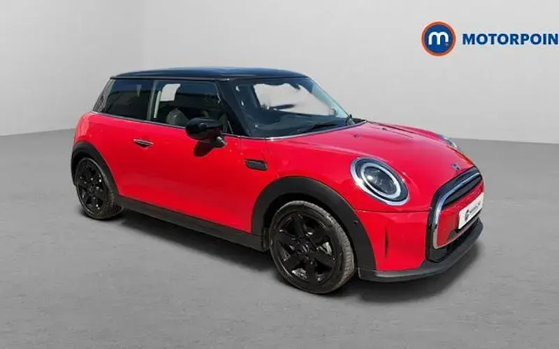 Used Mini Cooper Classic 136 HP (100 kW) 2022 Hatchback