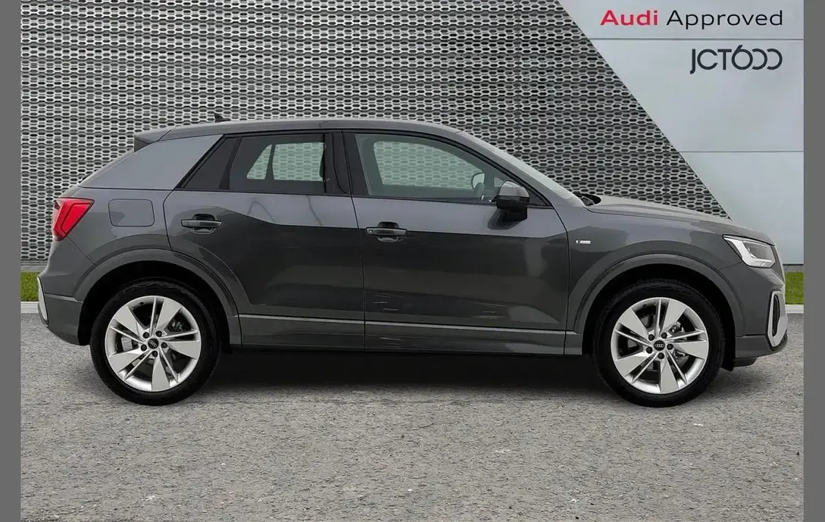 New Audi Q2 S-Line 147 HP (108 kW) 2026 Grey SUV
