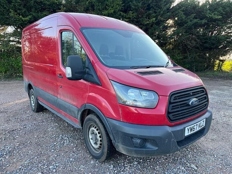 Used Ford Transit 130 HP (95 kW) 2018 Red Van