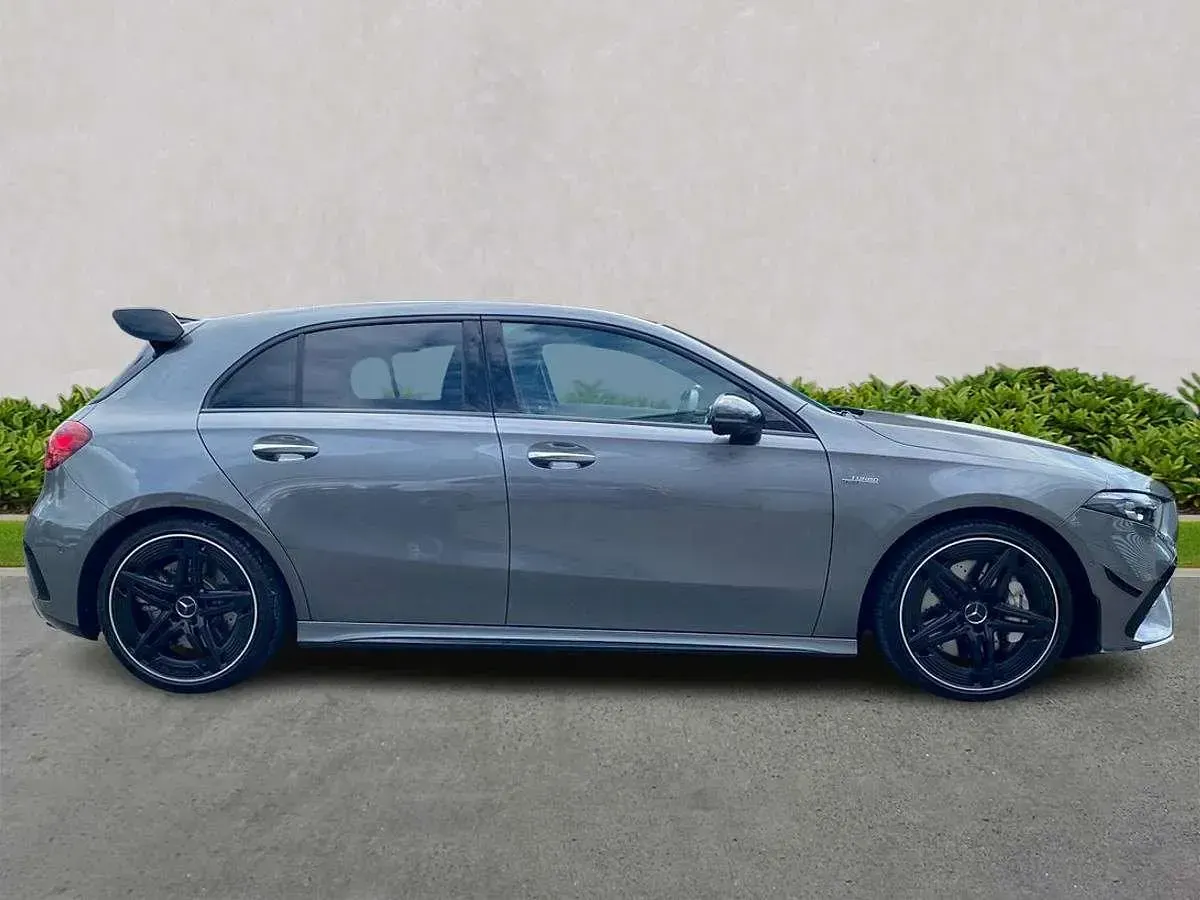 Usado Mercedes A35 AMG Premium Plus 2025 Cinzento Citadino