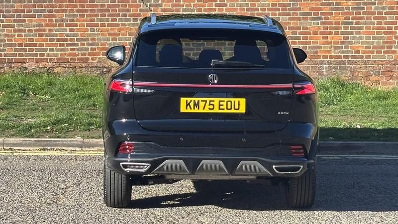 Used MG HS Trophy 170 HP (125 kW) 2025 Black SUV