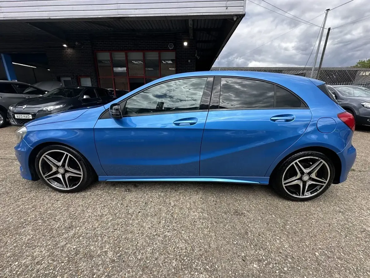 Used Mercedes A200 AMG 136 HP (100 kW) 2014 Blue Hatchback