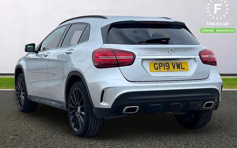 Used Mercedes GLA200 AMG line 156 HP (114 kW) 2019 Silver SUV