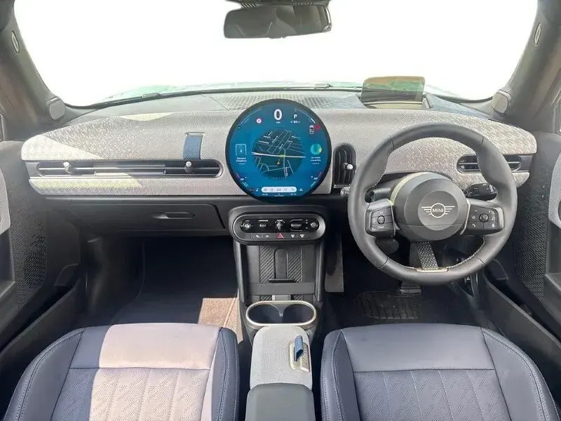 New Mini Cooper Exclusive 114 kW (156 HP) 2026 Green Hatchback