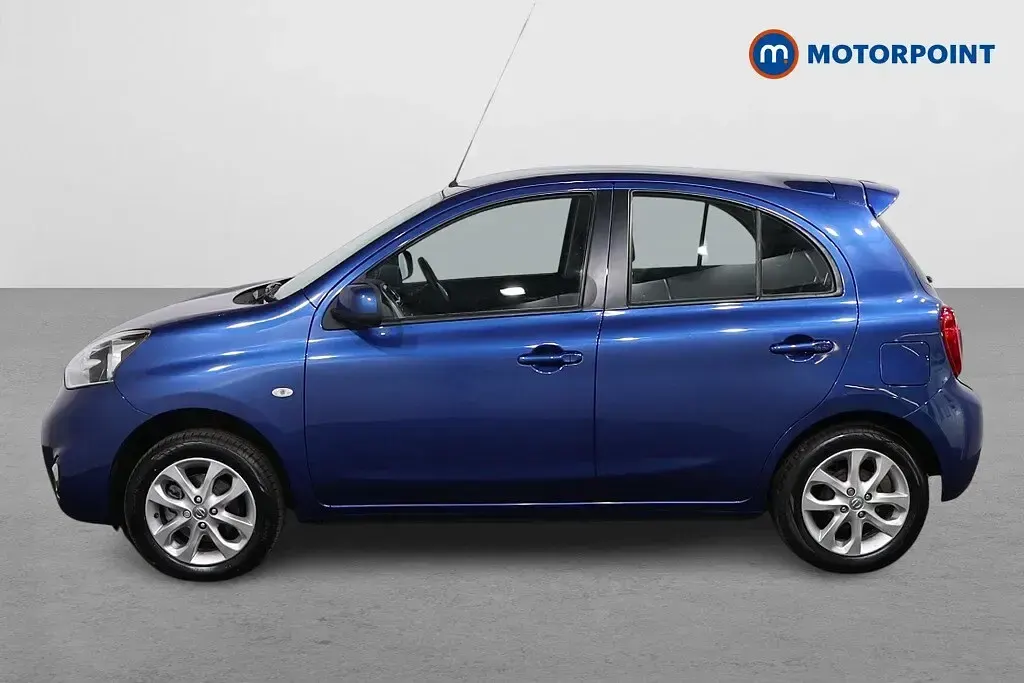Used Nissan Micra Acenta 80 HP (58 kW) 2016 Blue Hatchback