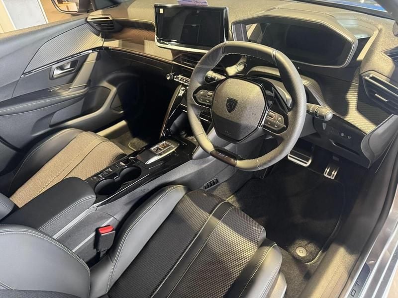 New 2025 Peugeot e-208 GT Hatchback | £25,995 (Good price) - Image 1/3