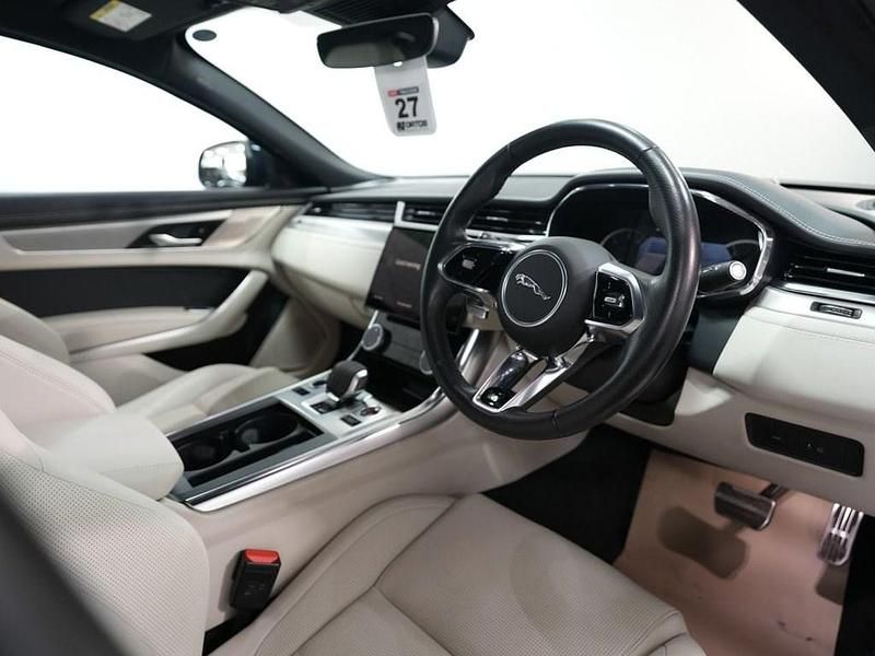 Begagnad Jaguar XF R-Dynamic 204 HK (150 kW) 2023 Blå Sedan