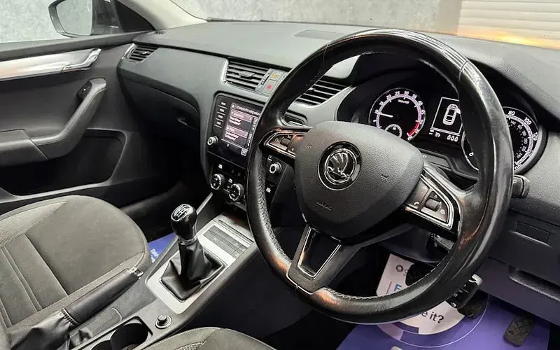 Used Skoda Octavia SE Technology 150 HP (110 kW) 2018 Black Hatchback