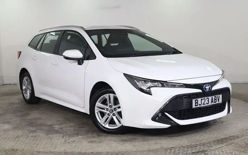 Used Toyota Corolla 122 HP (89 kW) 2022 Estate