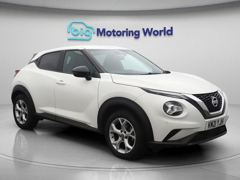 White Used 2021 Nissan Juke N-Connecta SUV | £14,400 (Good price) - Image 1/4