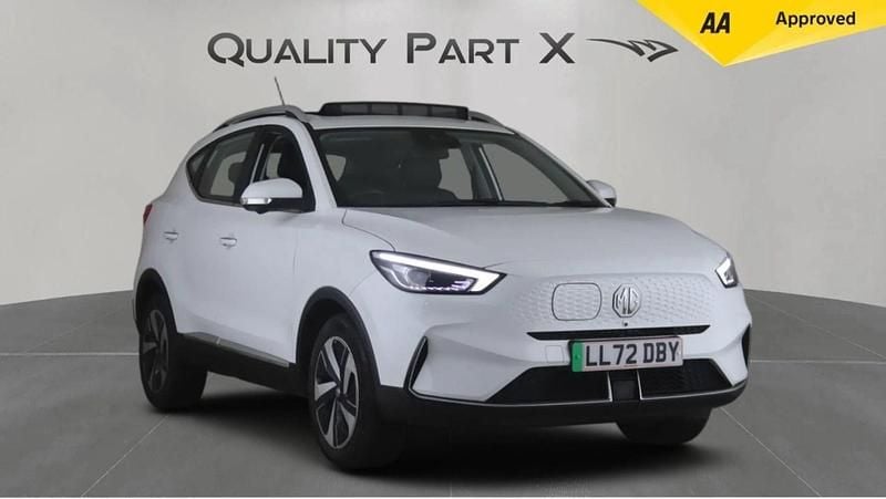 Used MG ZS Trophy 130 kW (177 HP) 2022 White SUV