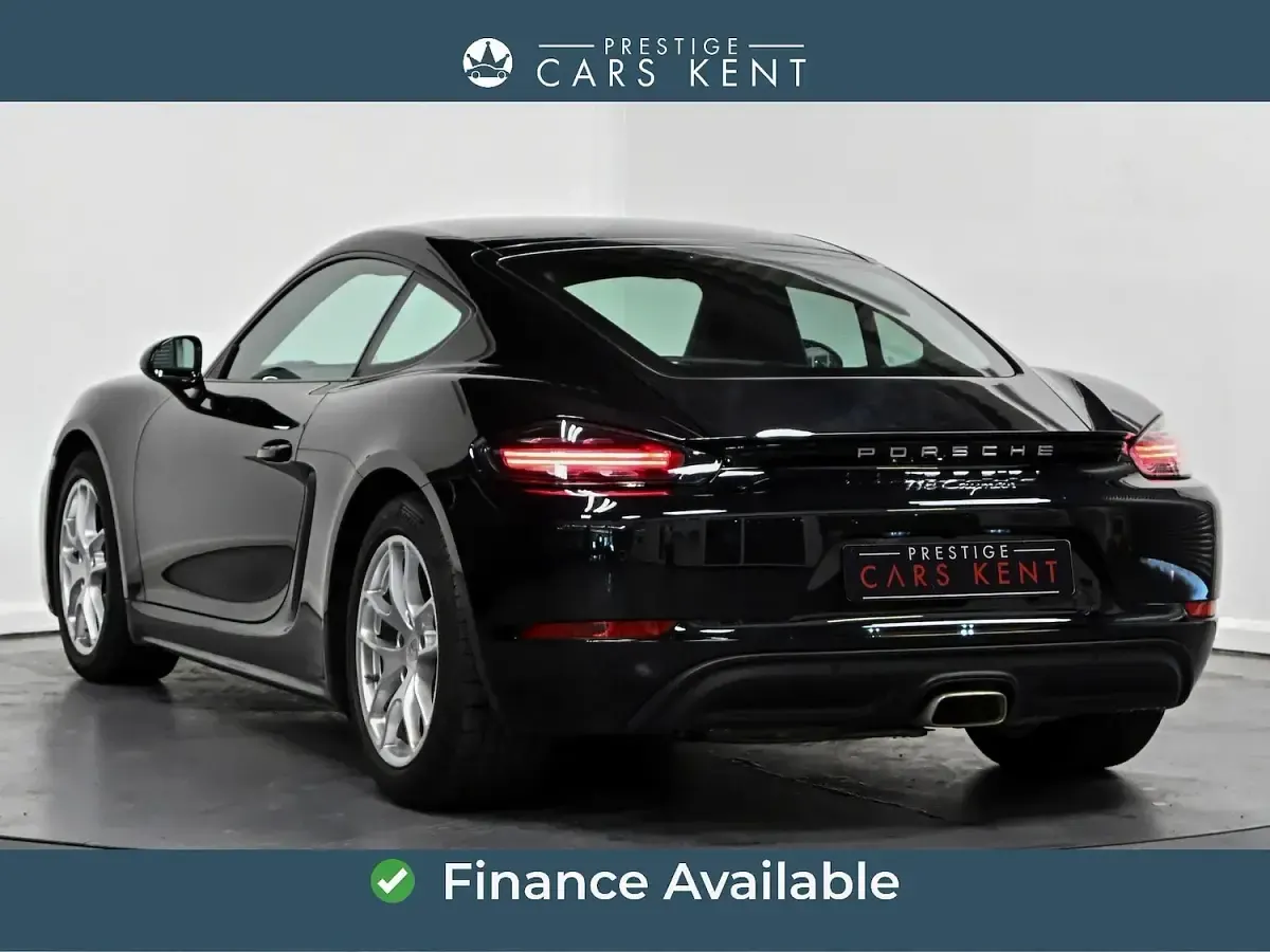 Usado Porsche 718 Cayman 300 HP (220 kW) 2022 Preto Coupé