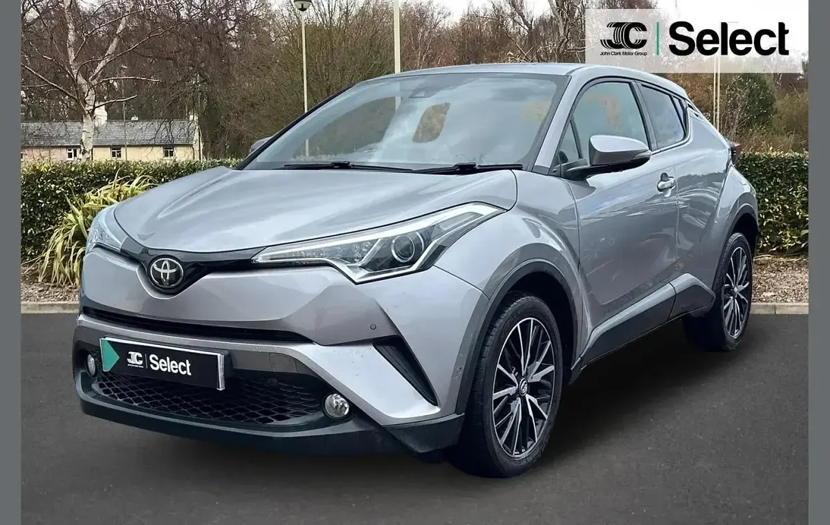 Used Toyota C-HR 116 HP (85 kW) 2017 Silver SUV