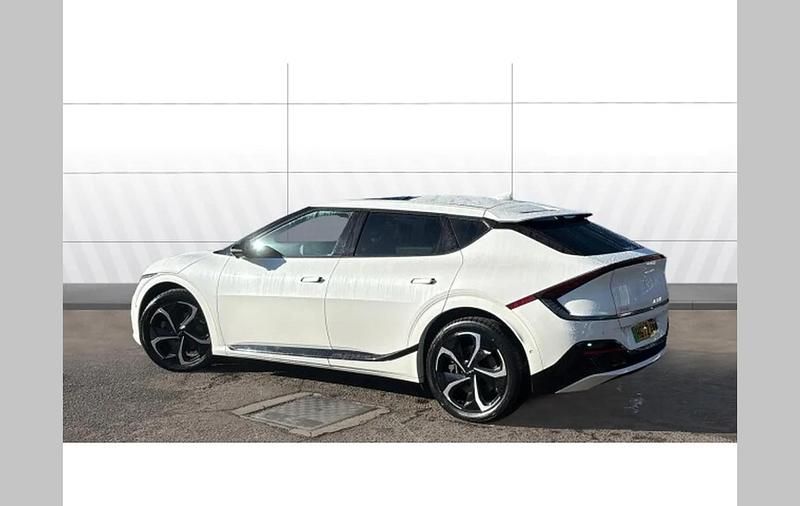 Used Kia EV6 GT-Line S 166 kW (226 HP) 2022 White SUV