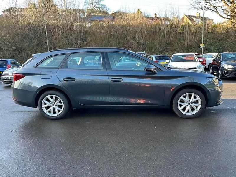 Used Seat Leon SE 110 HP (80 kW) 2022 Grey Estate