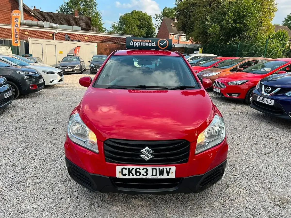 Used Suzuki SX4 S-Cross SZ3 120 HP (88 kW) 2013 Red Hatchback