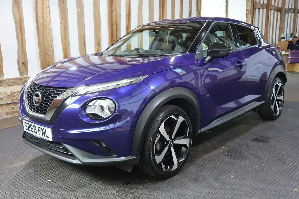 Used Nissan Juke Tekna 2020 Blue SUV